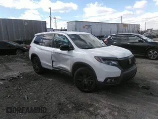 2019 Honda Passport Sport with VIN 5FNYF8H27KB023866, listed as a IAAI auction lot 39015737 with 40,634 mi miles. Bid and sale history available at carsss.com. Image 1.