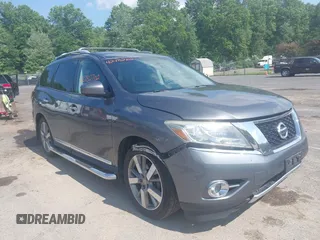 2015 Nissan Pathfinder SL z VIN 5N1AR2MM3FC601523, wystawiony jako IAAI lot #42782702 z przebiegiem 166 956 mil mil oraz . Historia ofert i sprzedaży dostępna na DreamBid. Obrazek 1.