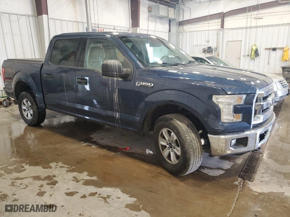 2015 Ford F-150 XLT with VIN 1FTEW1EFXFFB98826, listed as a Copart auction lot 52331445 with 239,481 mi miles and Non Repairable. Bid and sale history available at carsss.com. Image 4.