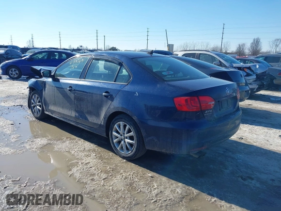 2012 Volkswagen Jetta SE с VIN 3VWDX7AJ7CM307161, выставлен на аукционе IAAI как лот 41332691 с пробегом 193 920 миль миль и . История ставок и продаж доступна на DreamBid. Изображение 3.