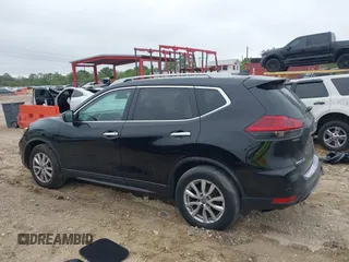 2020 Nissan Rogue S z VIN 5N1AT2MT4LC724509, wystawiony jako IAAI lot #41612574 z przebiegiem 110 426 mil mil oraz . Historia ofert i sprzedaży dostępna na DreamBid. Obrazek 14.