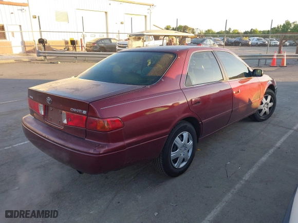 2000 Toyota Camry CE with VIN 4T1BG22K9YU688451, listed as a IAAI auction lot 42066777 with 210,221 mi miles. Bid and sale history available at carsss.com. Image 4.