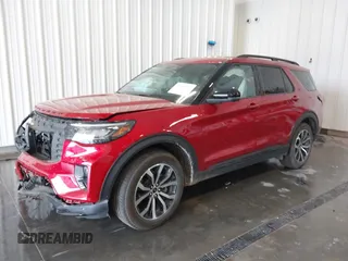 2025 Ford Explorer ST-Line с VIN 1FMUK7KH9SGA89287, выставлен на аукционе IAAI как лот 42265994 с пробегом 8 439 миль миль и . История ставок и продаж доступна на DreamBid. Изображение 17.