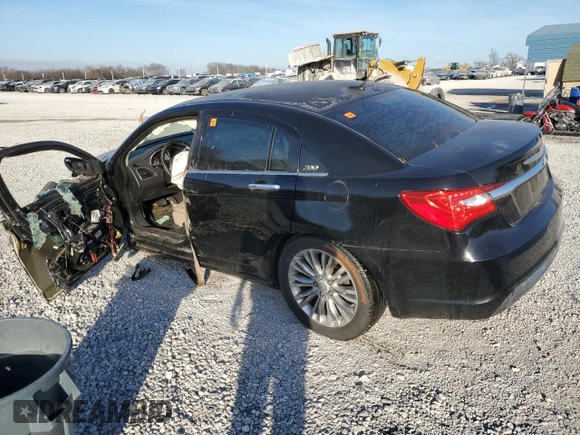 2012 Chrysler 200 Limited with VIN 1C3CCBCBXCN189488, listed as a Copart auction lot 43032595 with Not Provided miles and Clean Title. Bid and sale history available at DreamBid. Image 2.