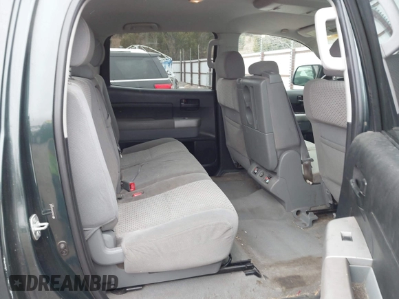 2007 Toyota Tundra SR5 with VIN 5TBDV54137S478500, listed as a IAAI auction lot 41501997 with 364,265 mi miles. Bid and sale history available at carsss.com. Image 8.