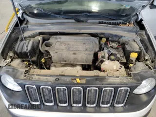 2017 Jeep Renegade Latitude with VIN ZACCJBBB5HPF39417, listed as a Copart auction lot 53663995 with 91,947 mi miles and Clean Title. Bid and sale history available at carsss.com. Image 11.