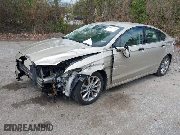 2017 Ford Fusion Hybrid SE с VIN 3FA6P0LU4HR301943, выставлен на аукционе IAAI как лот 42217709 с пробегом 102 791 миль миль и . История ставок и продаж доступна на DreamBid. Изображение 21.