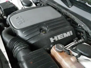 2013 Chrysler 300 C with VIN 2C3CCAET5DH674051, listed as a IAAI auction lot 42185032 with 71,983 mi miles and . Bid and sale history available at DreamBid. Image 18.