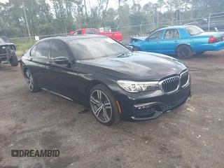 2017 BMW 7 Series 740i с VIN WBA7E2C38HG741062, выставлен на аукционе IAAI как лот 42629220 с пробегом 101 784 миль миль и . История ставок и продаж доступна на DreamBid. Изображение 1.