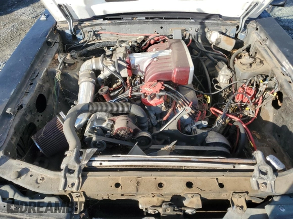 1986 Ford Mustang with VIN 1FABP27M7GF296902, listed as a Copart auction lot 85338134 with 31,829 mi miles and Clean title. Bid and sale history available at DreamBid. Image 11.