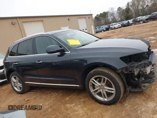2017 Audi Q5 Premium with VIN WA1C2AFP5HA091896, listed as a IAAI auction lot 41553610 with 124,553 mi miles. Bid and sale history available at carsss.com. Image 13.