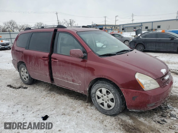 2009 Kia Sedona LX with VIN KNDMB233396271268, listed as a Copart auction lot 45562985 with 263,296 mi miles and Salvage Title. Bid and sale history available at carsss.com. Image 4.