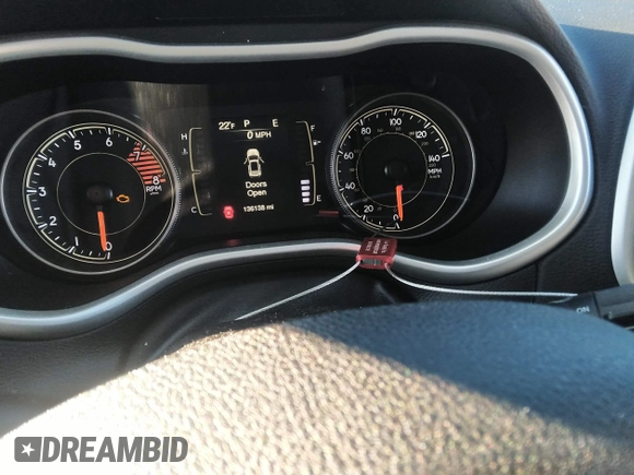 2017 Jeep Cherokee Latitude с VIN 1C4PJMCS8HW620426, выставлен на аукционе IAAI как лот 41252209 с пробегом 136 138 миль миль и . История ставок и продаж доступна на DreamBid. Изображение 7.