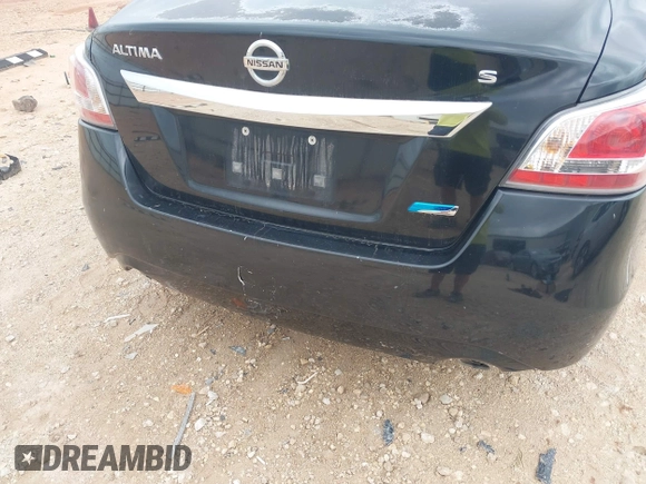 2014 Nissan Altima SV with VIN 1N4AL3AP1EN360421, listed as a IAAI auction lot 42065835 with 189,998 mi miles and . Bid and sale history available at DreamBid. Image 12.
