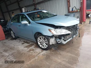 2011 Lexus ES 330 with VIN JTHBK1EG3B2450388, listed as a IAAI auction lot 42728067 with 192,315 mi miles and . Bid and sale history available at DreamBid. Image 1.