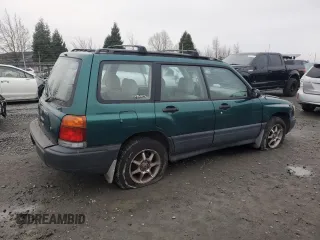 1999 Subaru Forester L with VIN JF1SF6359XH746093, listed as a Copart auction lot 88129745 with 145,520 mi miles and Clean Title. Bid and sale history available at carsss.com. Image 3.