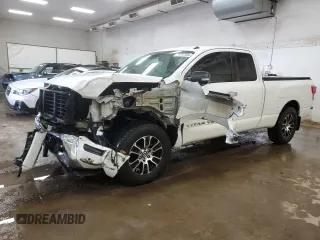 2020 Nissan Titan z VIN 1N6AA1CF2LN508840, wystawiony jako Copart lot #75797304 z przebiegiem 99 834 mil mil oraz Szkoda całkowita • Salvage title. Historia ofert i sprzedaży dostępna na DreamBid. Obrazek 1.