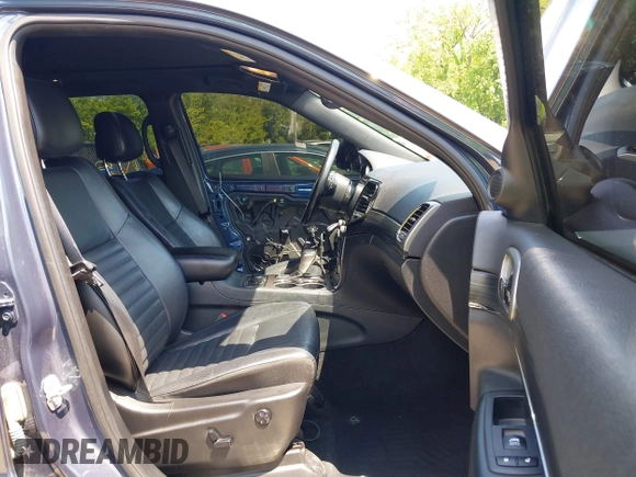 2020 Jeep Grand Cherokee Limited with VIN 1C4RJFBG5LC206466, listed as a IAAI auction lot 42206762 with 81,601 mi miles and . Bid and sale history available at DreamBid. Image 5.