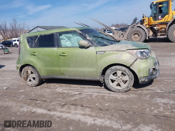 2017 Kia Soul with VIN KNDJN2A22H7888030, listed as a IAAI auction lot 41803846 with 118,582 mi miles. Bid and sale history available at carsss.com. Image 13.