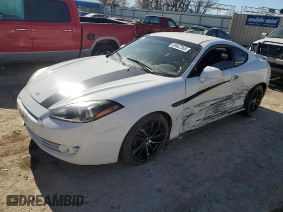 2008 Hyundai Tiburon GT z VIN KMHHN66F98U286353, wystawiony jako Copart lot #88682555 z przebiegiem 174 136 mil mil oraz Szkoda całkowita • Salvage title. Historia ofert i sprzedaży dostępna na DreamBid. Obrazek 1.