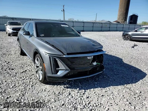 2023 Cadillac LYRIQ RWD Luxury z VIN 1GYKPMRK0PZ001018, wystawiony jako Copart lot #49693935 z przebiegiem 47 881 mil mil oraz Szkoda całkowita • Salvage title. Historia ofert i sprzedaży dostępna na DreamBid. Obrazek 12.