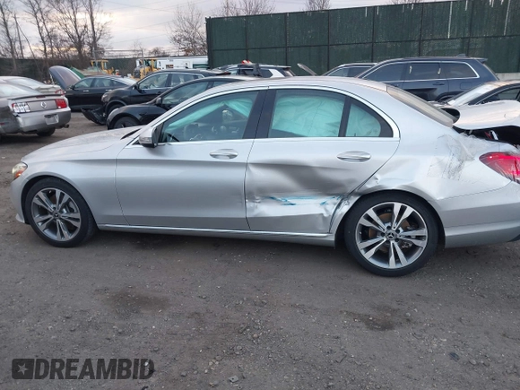 2019 Mercedes-Benz C 300 with VIN WDDWF8DB1KR504239, listed as a IAAI auction lot 41328372 with 22,924 mi miles and . Bid and sale history available at DreamBid. Image 14.