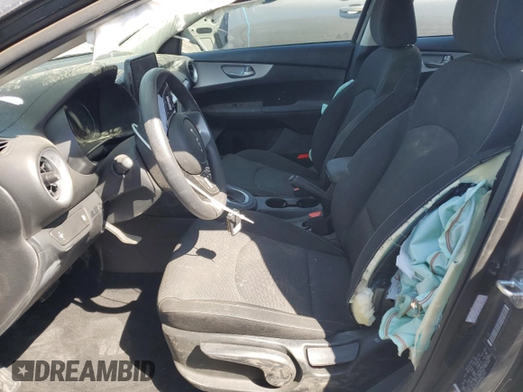 2024 Kia Forte LXS with VIN 3KPF24AD8RE821722, listed as a Copart auction lot 49058825 with 10,881 mi miles and Salvage Title. Bid and sale history available at DreamBid. Image 7.