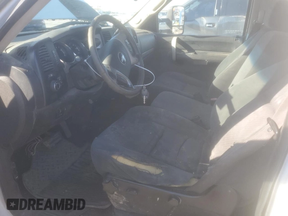 2009 Chevrolet Silverado 3500HD DRW LT with VIN 1GCJK836X9F126549, listed as a Copart auction lot 88457445 with 330,249 mi miles and Salvage Title. Bid and sale history available at carsss.com. Image 7.