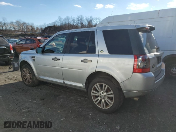 2009 Land Rover LR2 HSE z VIN SALFR24N19H114694, wystawiony jako Copart lot #84816734 z przebiegiem Nie podano mil oraz Szkoda całkowita • Salvage title. Historia ofert i sprzedaży dostępna na DreamBid. Obrazek 2.