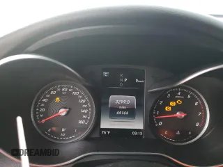 2018 Mercedes-Benz C 300 z VIN 55SWF4JB6JU260145, wystawiony jako Copart lot #48484165 z przebiegiem 44 144 mil mil oraz Szkoda całkowita • Salvage title. Historia ofert i sprzedaży dostępna na DreamBid. Obrazek 9.