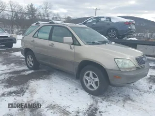 2002 Lexus RX with VIN JTJHF10U720262804, listed as a IAAI auction lot 41543146 with 166,152 mi miles. Bid and sale history available at carsss.com. Image 1.