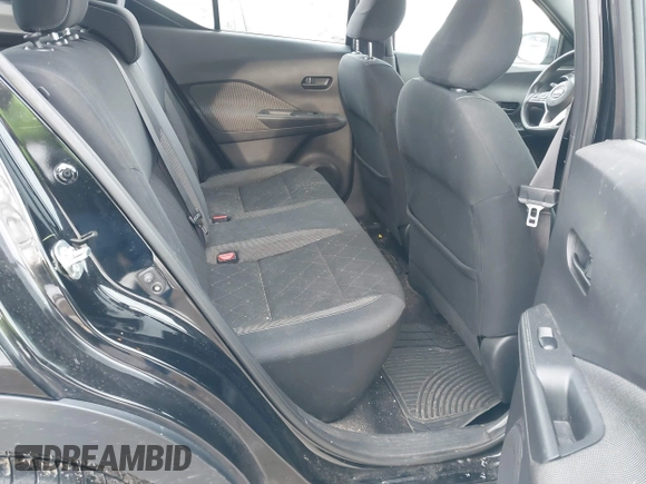 2019 Nissan Kicks S with VIN 3N1CP5CU5KL506517, listed as a IAAI auction lot 41647331 with 48,173 mi miles and . Bid and sale history available at carsss.com. Image 8.