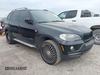 2010 BMW X5 30i z VIN 5UXFE4C5XAL385267, wystawiony jako IAAI lot #42252663 z przebiegiem 150 000 mil mil oraz . Historia ofert i sprzedaży dostępna na DreamBid. Obrazek 1.