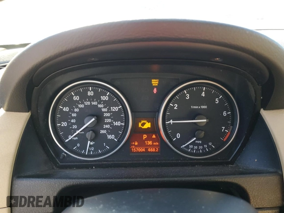 2014 BMW X1 xDrive28i with VIN WBAVL1C55EVY10533, listed as a Copart auction lot 49044025 with 157,004 mi miles and Salvage Title. Bid and sale history available at carsss.com. Image 9.