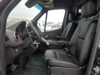 2022 Mercedes-Benz Sprinter with VIN W1Y5ECHY8NT114347, listed as a Copart auction lot 45167685 with 71,625 mi miles and Salvage Title. Bid and sale history available at DreamBid. Image 7.