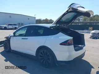 2022 Tesla Model X with VIN 7SAXCDE58NF342776, listed as a IAAI auction lot 42042369 with 70,301 mi miles and . Bid and sale history available at carsss.com. Image 3.