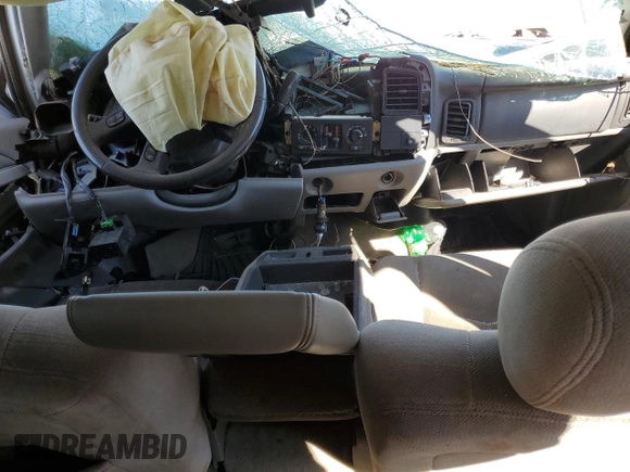 2005 GMC Yukon SLE with VIN 1GKEC13V15R117412, listed as a Copart auction lot 75078354 with 0 mi miles and Salvage Title. Bid and sale history available at carsss.com. Image 8.