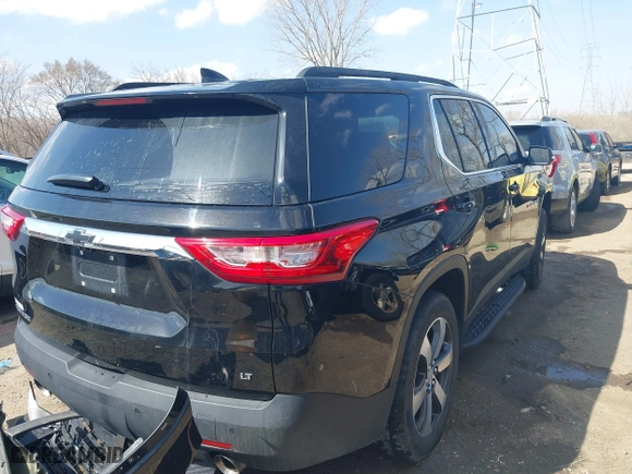 2020 Chevrolet Traverse LT Leather with VIN 1GNERHKW7LJ323401, listed as a IAAI auction lot 41781030 with 25,189 mi miles. Bid and sale history available at carsss.com. Image 4.