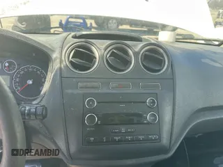 2013 Ford Transit Connect XLT с VIN NM0LS7BN3DT140781, выставлен на аукционе IAAI как лот 42566617 с пробегом 256 854 миль миль и . История ставок и продаж доступна на DreamBid. Изображение 24.