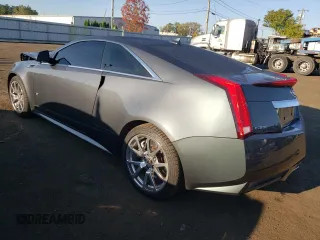 2013 Cadillac CTS-V z VIN 1G6DV1EP4D0125803, wystawiony jako Copart lot #70566514 z przebiegiem 95 769 mil mil oraz Szkody całkowita. Historia ofert i sprzedaży dostępna na DreamBid. Obrazek 2.