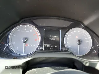 2014 Audi SQ5 Prestige with VIN WA1VGAFP9EA031125, listed as a Copart auction lot 61303184 with 144,379 mi miles and Clean Title. Bid and sale history available at carsss.com. Image 9.
