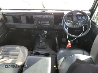 1999 Land Rover Defender with VIN SALLDHM87YA180832, listed as a Copart auction lot 49849015 with Not provided miles and Clean title. Bid and sale history available at DreamBid. Image 8.
