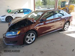 2013 Volkswagen Passat SE w/Sunroof & Nav with VIN 1VWBP7A31DC049778, listed as a IAAI auction lot 42087235 with 197,784 mi miles. Bid and sale history available at carsss.com. Image 17.