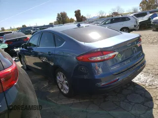 2019 Ford Fusion Hybrid SE with VIN 3FA6P0LU1KR209129, listed as a Copart auction lot 42766403 with 67,949 mi miles. Bid and sale history available at carsss.com. Image 2.