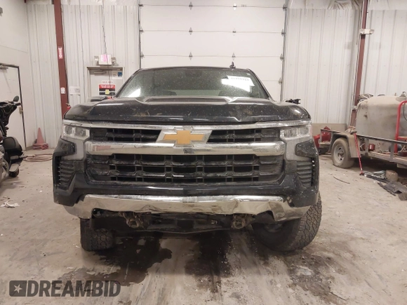 2024 Chevrolet Silverado 1500 LT with VIN 1GCPDKEK1RZ133304, listed as a IAAI auction lot 41375323 with 14,284 mi miles. Bid and sale history available at carsss.com. Image 12.