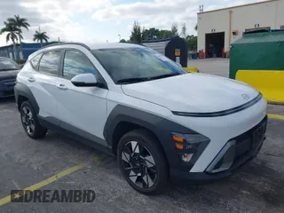 2024 Hyundai Kona SEL with VIN KM8HCCABXRU042463, listed as a IAAI auction lot 42090998 with 33,512 mi miles. Bid and sale history available at carsss.com. Image 1.