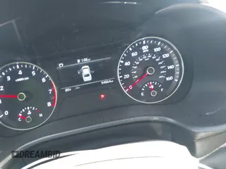 2022 Kia Forte LXS z VIN 3KPF24AD7NE479402, wystawiony jako IAAI lot #41629995 z przebiegiem 54 864 mil mil oraz . Historia ofert i sprzedaży dostępna na DreamBid. Obrazek 7.