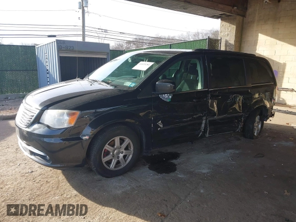 2012 Chrysler Town & Country Touring z VIN 2C4RC1BG2CR159420, wystawiony jako IAAI lot #41035284 z przebiegiem 142 529 mil mil oraz . Historia ofert i sprzedaży dostępna na DreamBid. Obrazek 18.
