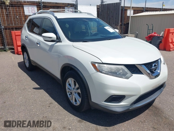 2016 Nissan Rogue SV with VIN KNMAT2MV0GP670288, listed as a IAAI auction lot 42202645 with 211,454 mi miles. Bid and sale history available at carsss.com. Image 1.