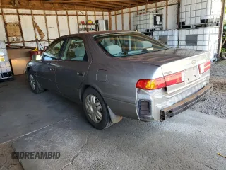 2001 Toyota Camry CE z VIN JT2BG22K610585062, wystawiony jako Copart lot #50842765 z przebiegiem 73 035 mil mil oraz Szkoda całkowita • Salvage title. Historia ofert i sprzedaży dostępna na DreamBid. Obrazek 2.